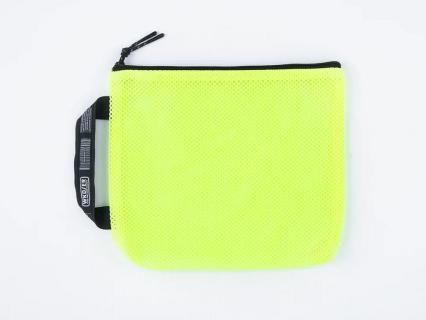 WEEKEND(ER) WKDMESH ZIPBAGの商品画像