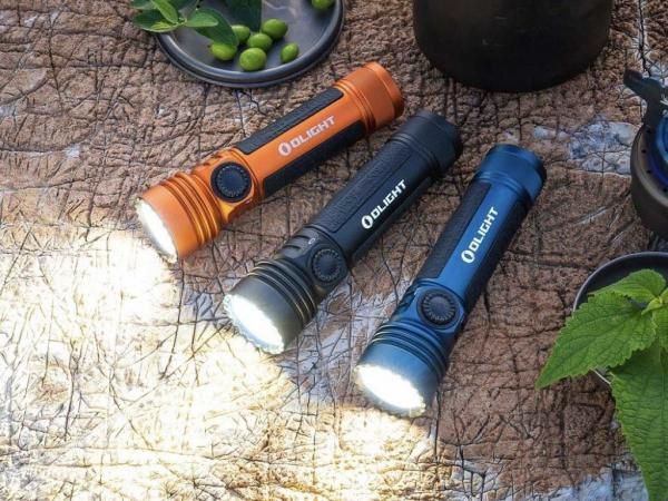 OLIGHT SEEKER 4 PRO TYPE-C マットブラック - STANDARD point