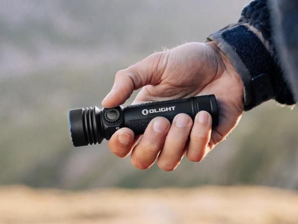 OLIGHT SEEKER 4 PRO TYPE-C マットブラック - STANDARD point