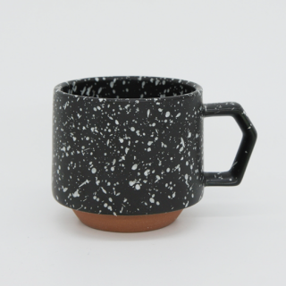 CHIPS / STACK MUG / splash black-white