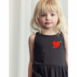 mini rodini / Arrowed heart emb tank dress / Black