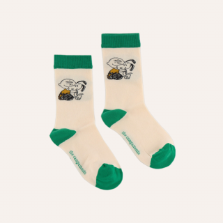 The Campamento / SNOOPY AND CHARLIE HUG SOCKS / ECRU   