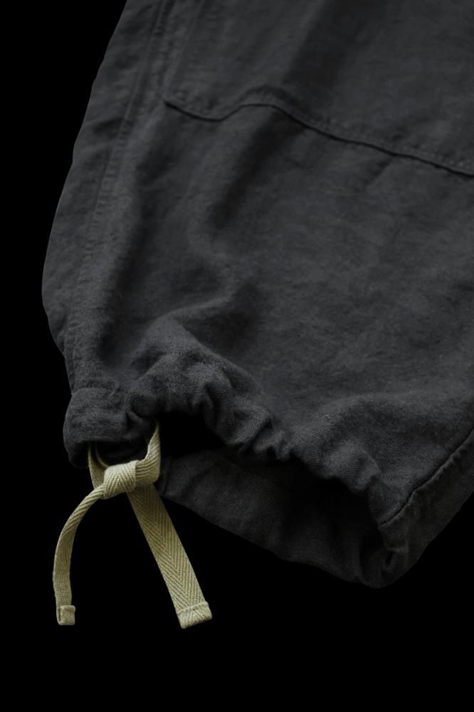 LINEN CANVAS “GARMENT-DYED” BRITISH ARMY WIDE TROUSERS