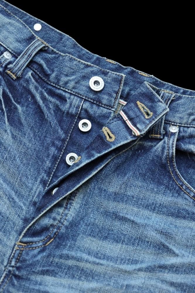 THE DENIM STRETCH SELVEDGE DENIM SEMI-SARROUEL PANTS THE DENIM STRETCH SELVEDGE DENIM SEMI-SARROUEL PANTS