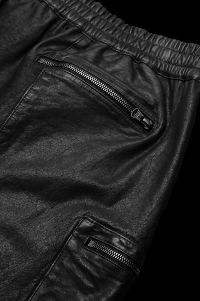 JAPAN STEER WHITE+MIMOSA/TANNED “GARMENT-DYED” CARGO SHORTS JAPAN STEER WHITE+MIMOSA/TANNED “GARMENT-DYED” CARGO SHORTS