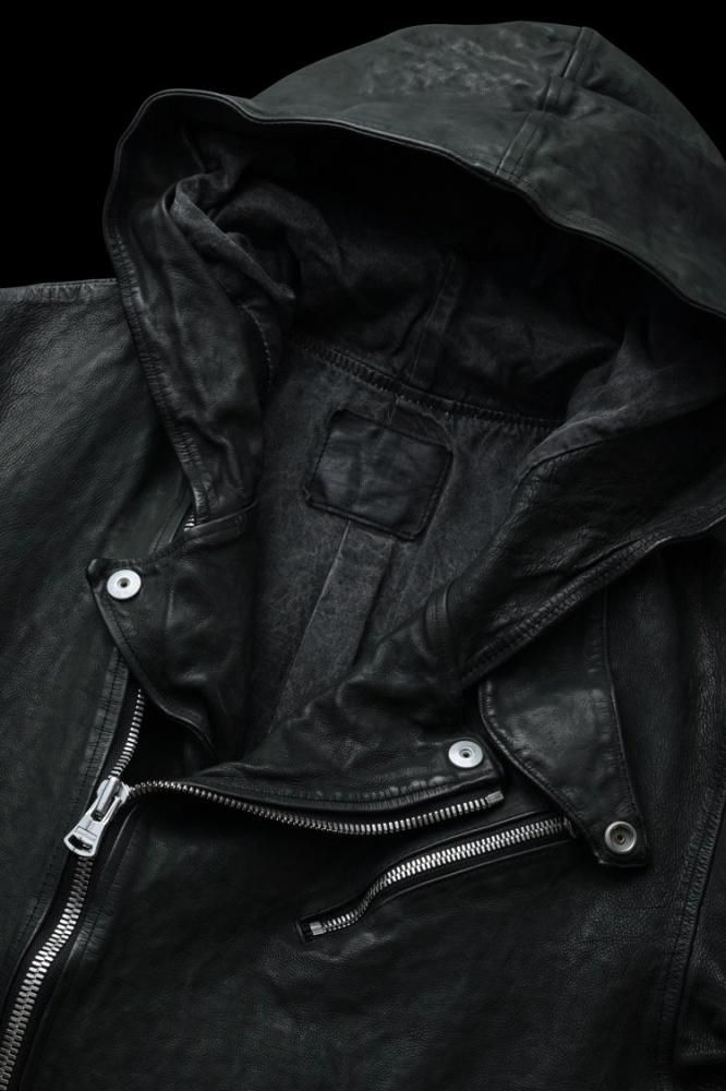 JAPAN CALF NATURAL DYED “GARMENT-WASH” HOODED RIDERS JAPAN CALF NATURAL DYED “GARMENT-WASH” HOODED RIDERS