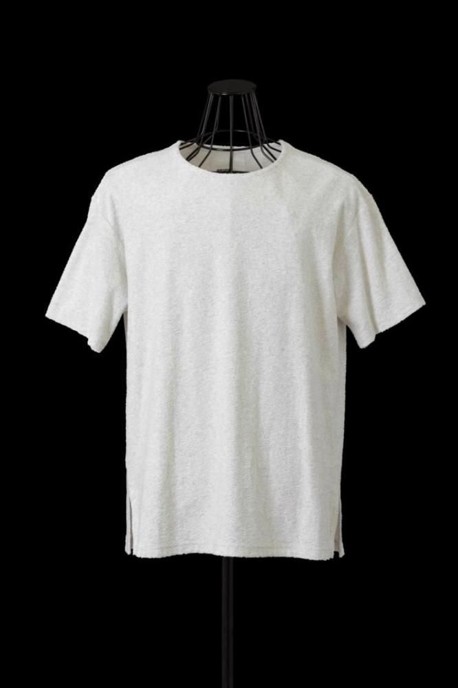 RANDOM-PILE FABRIC CUT&SEWN SHORT SLEEVES / REGULAR FIT