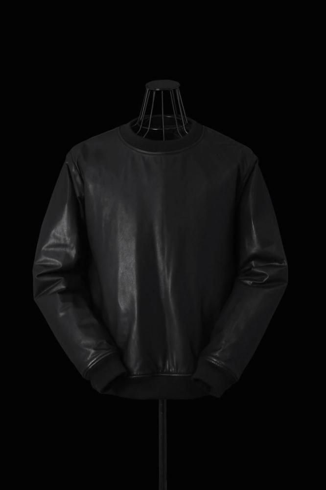 MONOCHROME LUXURY STEER 0.6mm PADDED PULLOVER
