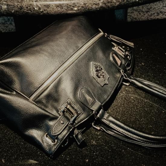 アランジュスタッズ2 2WAYトートバッグ Medium 〈アルセラピィ アランジュスタッズ2 2WAYトートバッグ Medium 〈アルセラピィ