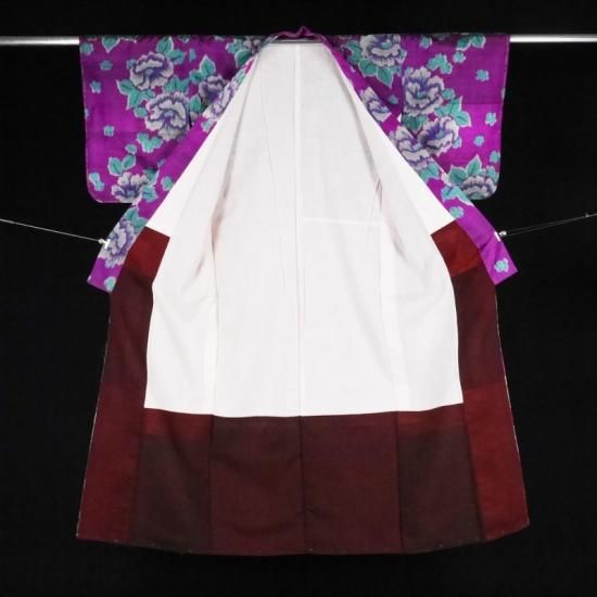 銘仙着物 鮮やかな葡萄色に椿の花 -Akarie