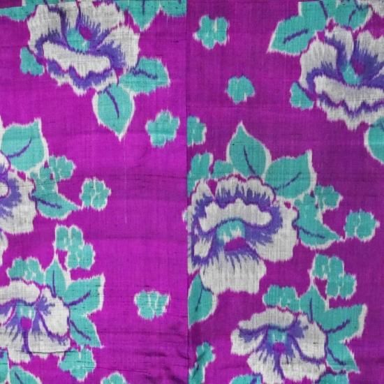 銘仙着物 鮮やかな葡萄色に椿の花 -Akarie