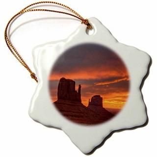 3drose Danita Delimont??AZ Arizona??Monument Valley The Mitten??us03?jwi0415??J