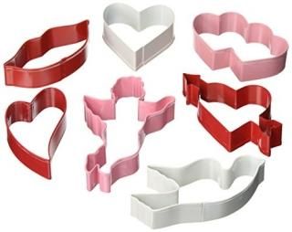 R & M Valentine 7 Piece Cookie Cutter Set by R&M