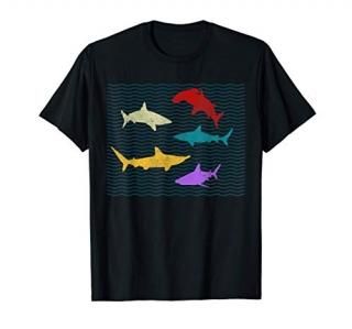 Retro Shark Lovers Vintage Shark Fisherman Fishing Gift T-Shirt