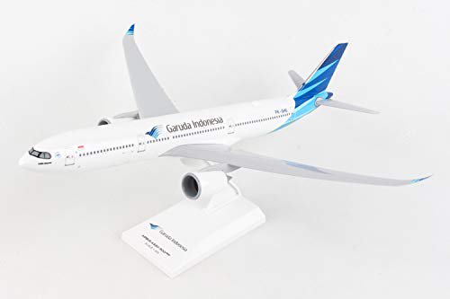 SKYMARKS 1/200 ガルーダインドネシア航空 A330-900NEO SKR1060 - 虹色