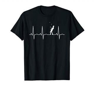 Juggler Heartbeat ECG Juggling Gift for Jugglers T-Shirt