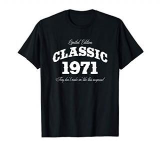Gift for 50 Year Old Vintage Classic Car 1971 50th Birthday T-Shirt