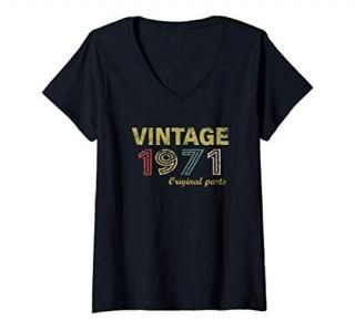 Womens Vintage 1971 Cool 50 Year Old 50th Birthday Gift Men Women V-Neck T-Shirt