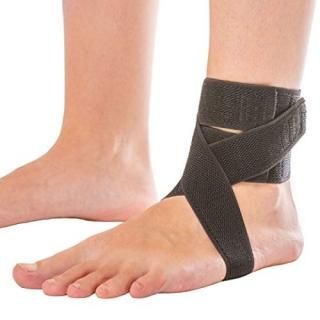 Plantar Fasciitis Day Ankle Brace  Daytime Splint with Heel Strap That Fits in S