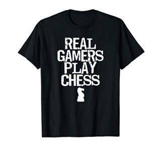 Real Gamers Play Chess - Board Game Geek Distressed T-Shirt