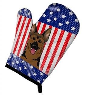 Carolines Treasures BB2141OVMT American Flag & German Shepherd Oven Mitt