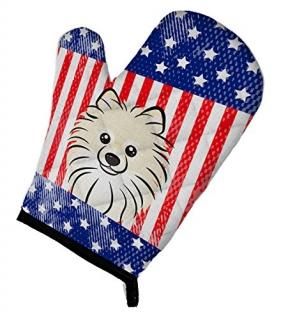 Caroline's Treasures BB2137OVMT American Flag and Pomeranian Oven Mitt Large mul