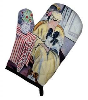 Caroline's Treasures 7069OVMT Lady with her Papillon Oven Mitt Large multicolor