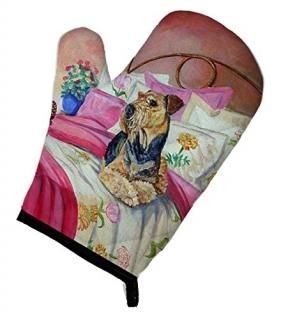 Caroline's Treasures 7006OVMT Airedale Waiting on Mom Oven Mitt Large multicolor