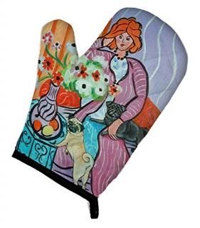 Caroline's Treasures 7266OVMT Lady with her Pug Oven Mitt Large multicolor