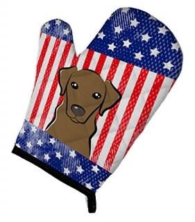 Caroline's Treasures BB2164OVMT American Flag and Chocolate Labrador Oven Mitt L