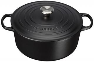 Le Creuset Enameled Cast Iron Signature Round Dutch Oven 7.25 qt. Licorice