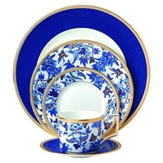 Wedgwood 5-Piece Hibiscus Place Setting Set by Wedgwood