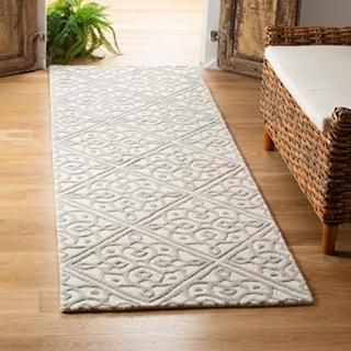 Safavieh Cambridge Collection CAM731Q Handmade Trellis Premium Wool Runner 2'6 x