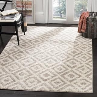 Safavieh Amsterdam Collection AMS105A Diamond Trellis Distressed Non-Shedding Li