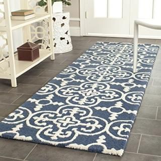 Safavieh Cambridge Collection CAM133G Handmade Moroccan Premium Wool Runner 2'6 