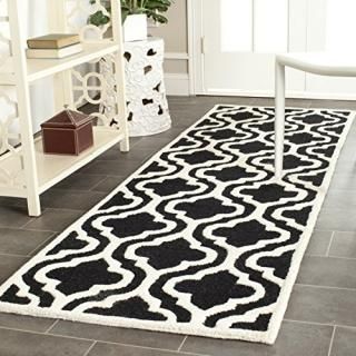 Safavieh Cambridge Collection CAM132E Handmade Moroccan Premium Wool Runner 2'6 