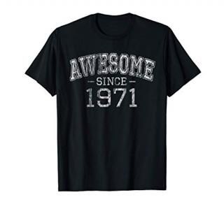 Awesome since 1971 Vintage Style Born in 1971 Birthday Gift T-Shirt