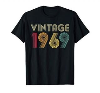 Vintage 1969 52nd Birthday Gift Classic Men Women 52 Years T-Shirt