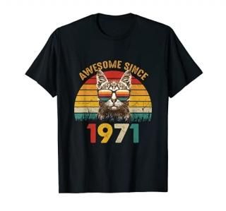 50th Birthday Vintage Cat Dad Cat Mom Awesome Since 1971 T-Shirt