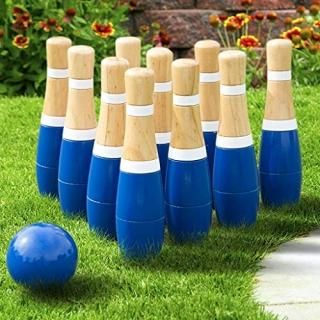 Hey! Play! Wooden Lawn Bowling Set 8 by Hey! Play!