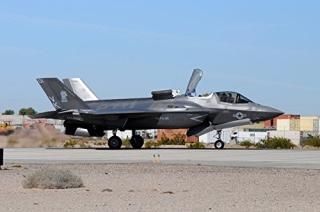 F-35B Lightning II ʼ  ꥾ʥ ݥץ Riccardo NiccoliStocktrek Images 34 x