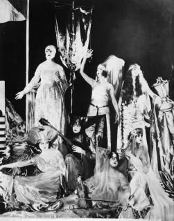 Ziegfeld Follies 1923 Nziegfeld Follies 饹륺 In The Triumph Of Love At The N