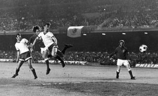 ååץʡå Nscottish Soccer Player Willie Johnston Of The Rangers FCϥ⥹Υ