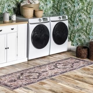 nuLOOM Sasha Machine Washable Medallion Runner Rug 2' 6 x 12' Pink