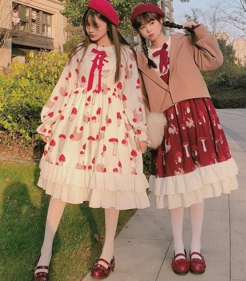 ロリータファッション ロリータ きのこうさぎ柄 ワンピース ワンピースのみ販売 ワンピ Op 長袖 甘ロリ きのこ うさぎ フリル 長袖 リボン ロリータゴスロリ専門通販ショップluxury ラグジュアリー 安い価格で可愛いロリータワンピースを取り揃えています