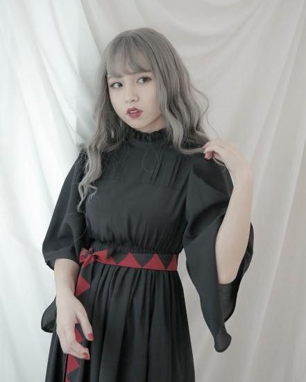 Dolly Delly ロリータワンピ ロリータドレス ゴシックロリータ Lolita 聖夜の魔女 ワンピ ロング丈 腰リボン付き 長袖 ロリータ ゴスロリ 暗黒系 魔女 魔法使い ブラック 春夏 ロリィタ ゴスロリ 和ロリ専門通販ショップluxury ラグジュアリー 安い価格で可愛いこだわり