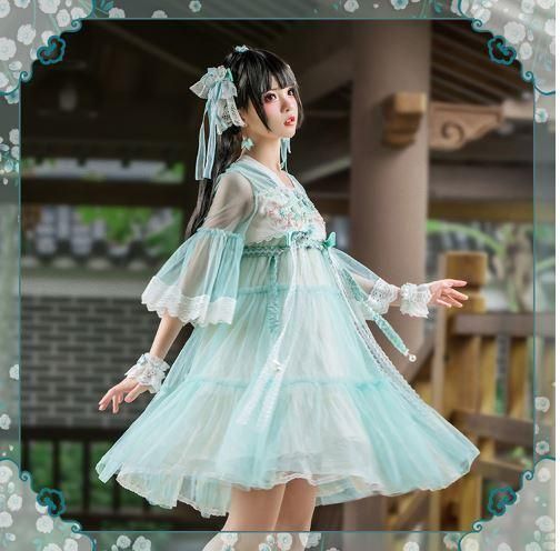 ロリータ ワンピース 華ロリ チャイナ ドレス ミディアム 春夏 七分袖 フリル レース Vネック グリーン 透け感 イベント 姫ロリ かわいい キュート フレア ゴスロリ Loli2290 ロリータゴスロリ和ロリ専門通販ショップluxury ラグジュアリー 安い価格で可愛いこだわりの