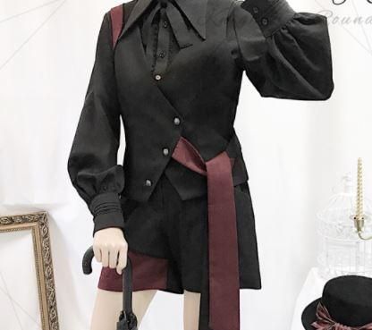 ショートパンツ 通年 ミニ丈 ショートタイプ ショーパン 無地 ゴシック シンプル 着回し 美脚 スタイルアップ 美シルエット 皇子キュート セクシー かっこいい ゴスロリ ロリータファッション ロリータゴスロリ専門通販ショップluxury ラグジュアリー 安い価格で可愛い