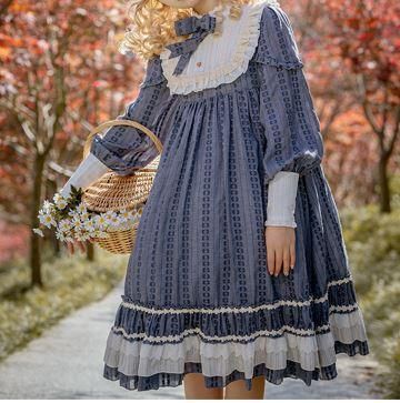 安い ワンピース4色 長袖 パフ袖 春物 秋物 春秋 ミディアム ひざ丈 ひざ下丈 フレア フリル リボン ハイネック 甘ロリ クラロリ 姫ロリ クラシカル レース ふんわり 大きいサイズ サイズ豊富 ゴスロリ ロリータファッション 安い Ugs Ed Ao