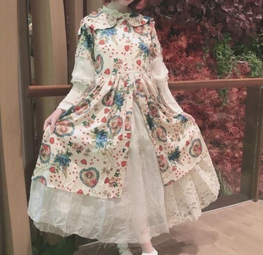 フード付き プリントワンピース 春夏 ミディアム プリント かわいい 総柄 前開き カーディガン 羽織り レイヤード カジュアル レトロ シャツワンピース 大きいサイズ サイズ豊富 人気 ロリータゴスロリ専門通販ショップluxury ラグジュアリー 安い価格で可愛いロリータ